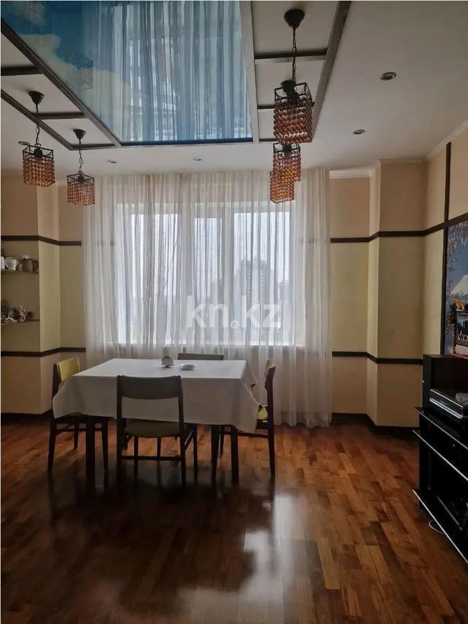 Продажа 4-комнатной квартиры, 200 м², ул. Омарова, дом  10 в Астане - фото 6
