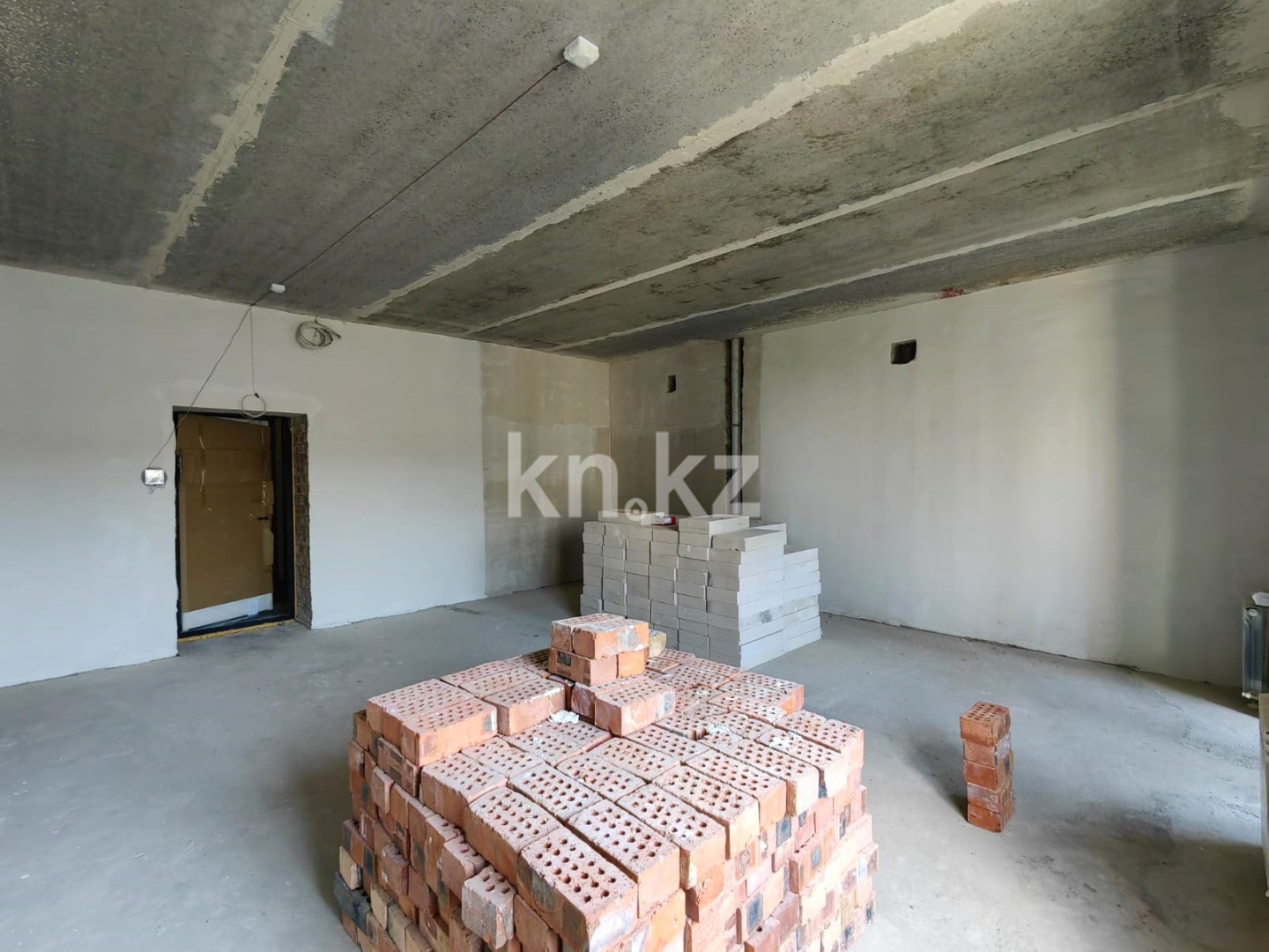 Продажа 1-комнатной квартиры, 40 м² в Караганде - фото 9