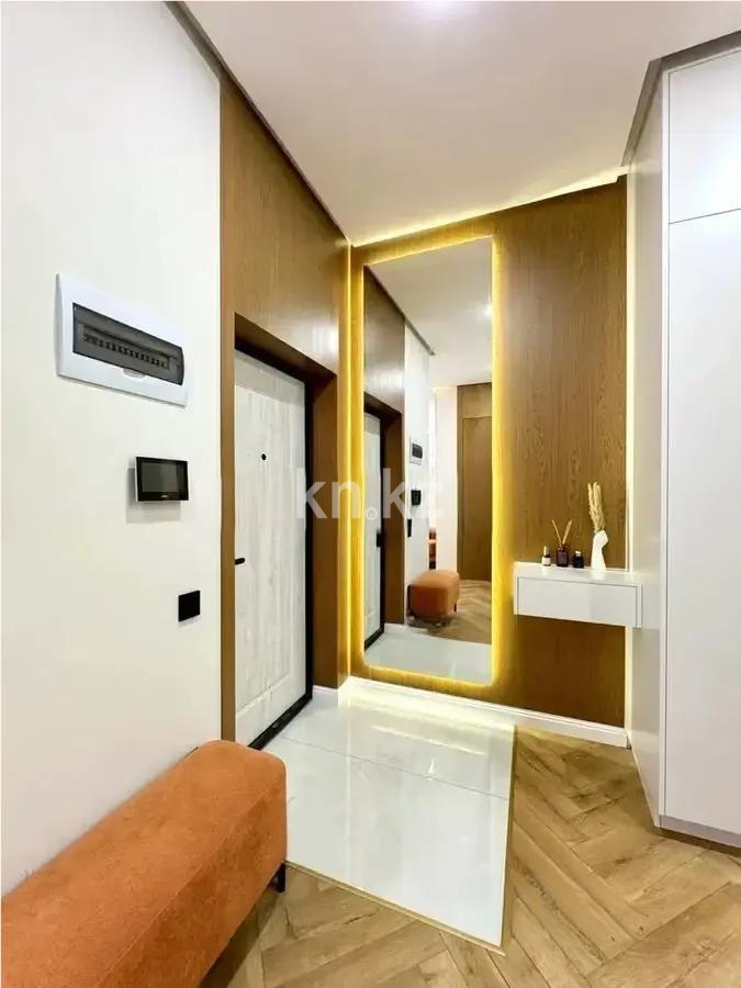 Продажа 3-комнатной квартиры, 100 м², пр. Туран, дом  52/5 в Астане - фото 6