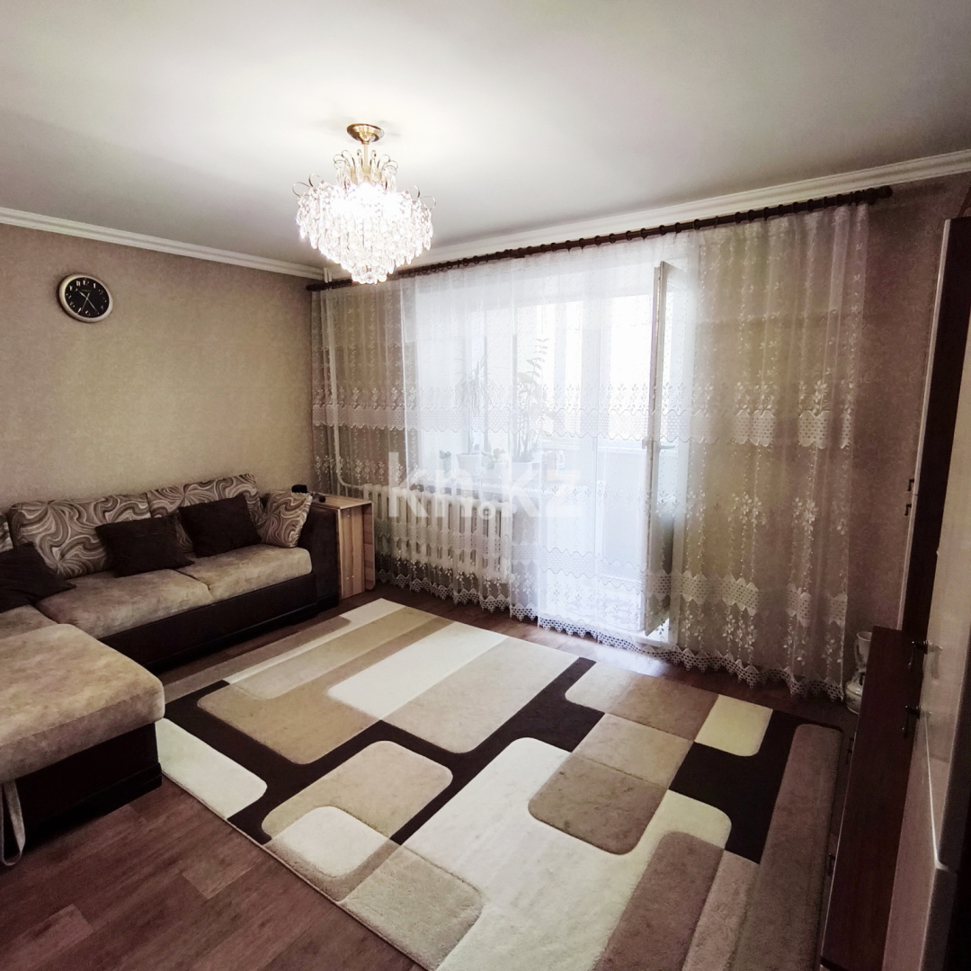 Продажа 4-комнатной квартиры, 74.6 м², ул. Гоголя, дом  51/1 в Караганде