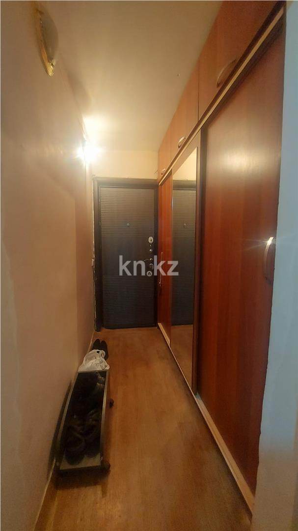 Продажа 3-комнатной квартиры, 59 м², мкр-н Восток-1 в Караганде - фото 16