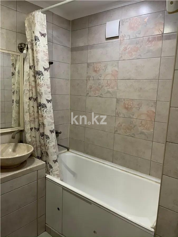 Продажа 3-комнатной квартиры, 60 м² в Алматы - фото 5