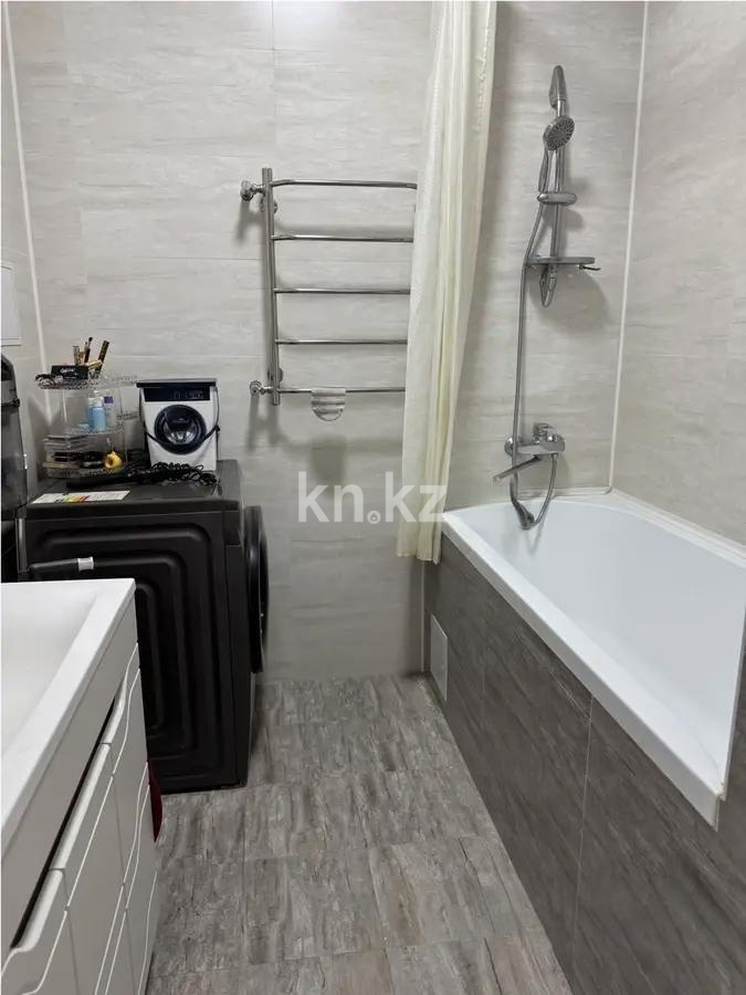 Продажа 3-комнатной квартиры, 84.5 м² в Алматы - фото 5