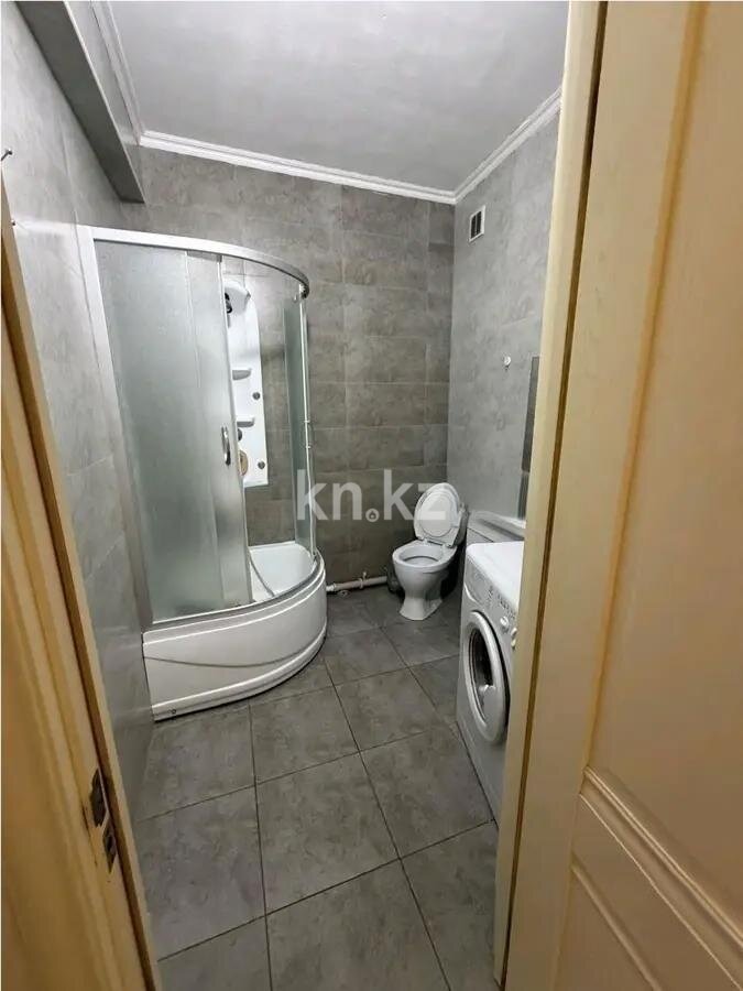 Продажа 2-комнатной квартиры, 67 м² в Алматы - фото 4