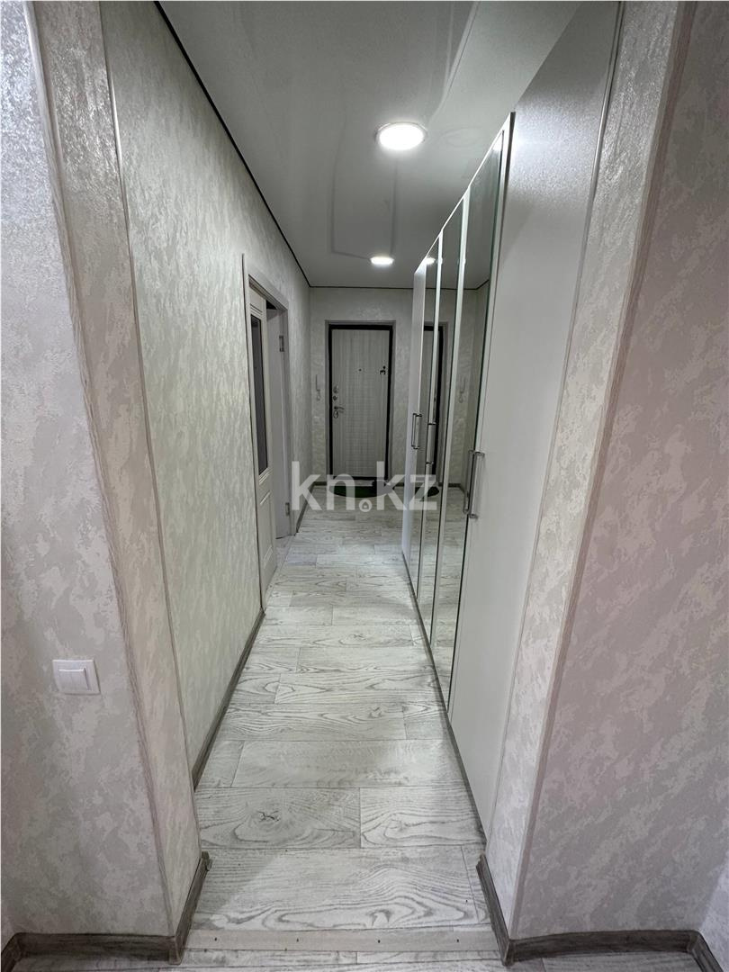 Продажа 2-комнатной квартиры, 54 м², мкр-н Степной-2, дом  2 в Караганде - фото 5