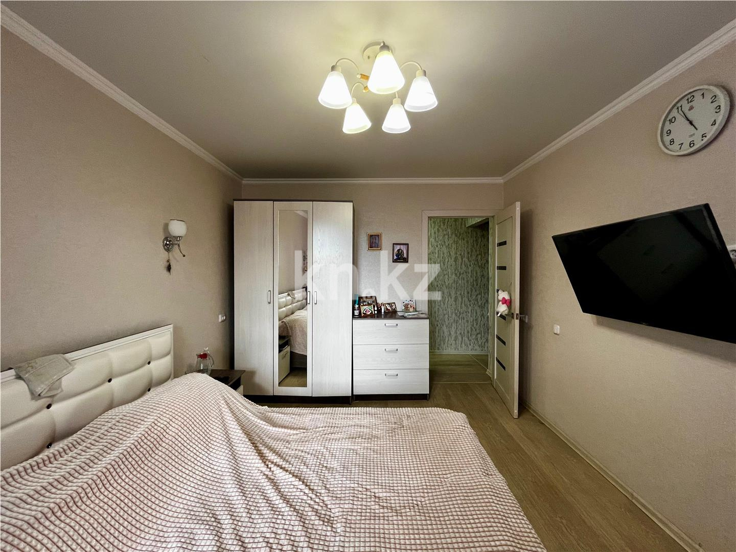 Продажа 3-комнатной квартиры, 62 м², мкр-н 16 в Караганде - фото 5