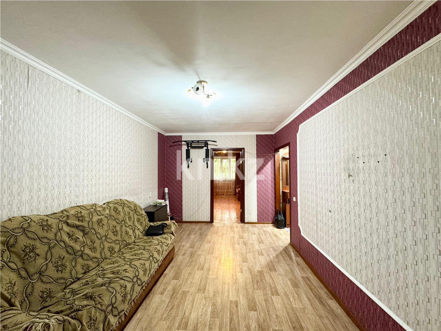 Продажа 2-комнатной квартиры, 48 м², мкр-н 16, дом  17 в Караганде - фото 2