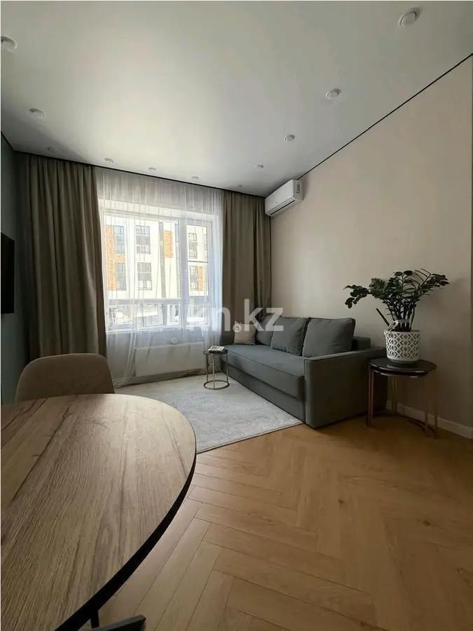 Продажа 1-комнатной квартиры, 38 м² в Астане
