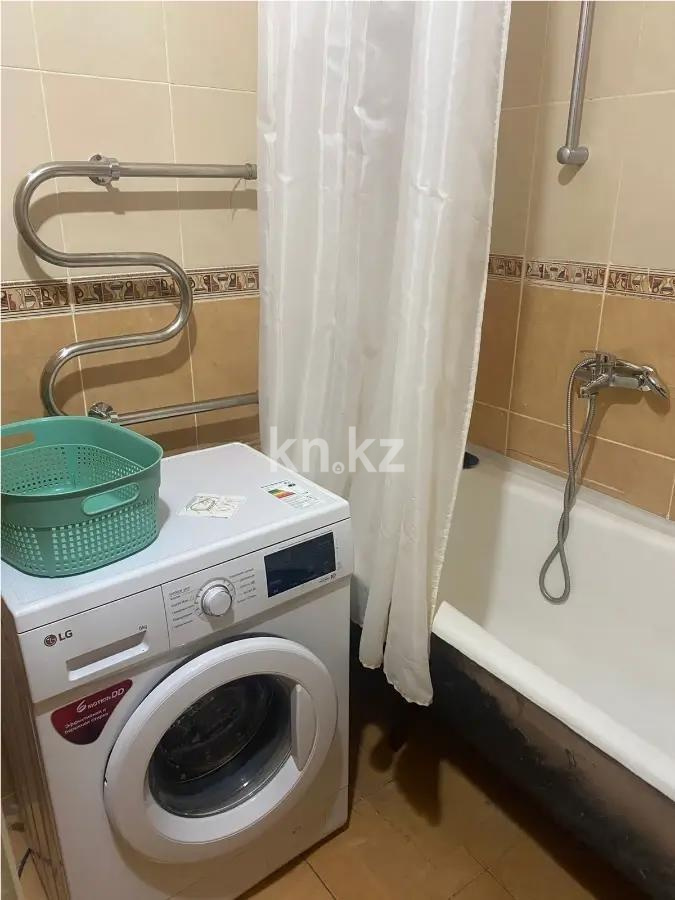 Продажа 2-комнатной квартиры, 74 м², ул. Мустафина, дом  3/2 в Астане - фото 3