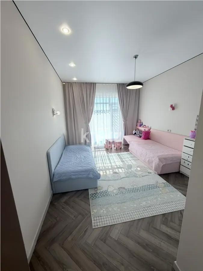 Продажа 4-комнатной квартиры, 127 м² в Астане - фото 4