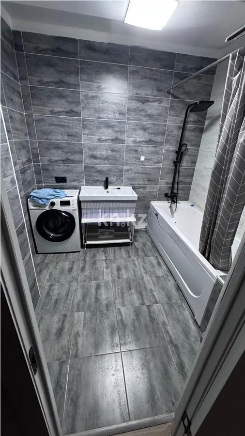 Продажа 2-комнатной квартиры, 91.5 м², ул. Тулебаева, дом  5 в Астане - фото 4