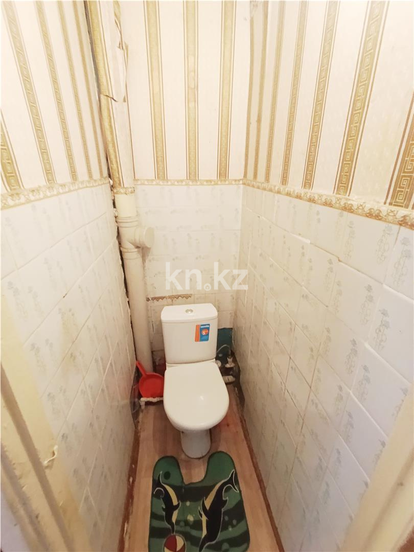 Продажа 3-комнатной квартиры, 62 м², мкр-н 23, дом  32 в Караганде - фото 11