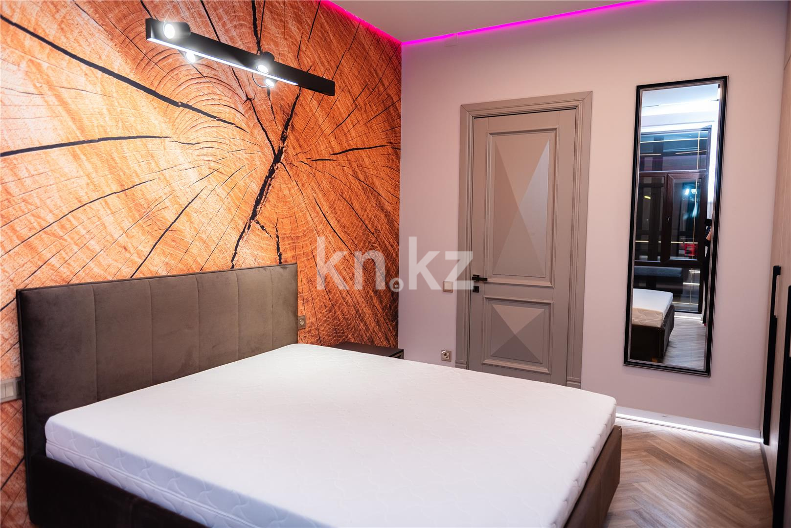 Продажа 6-комнатной квартиры, 345 м², ул. Муканова, дом  53 в Караганде - фото 23