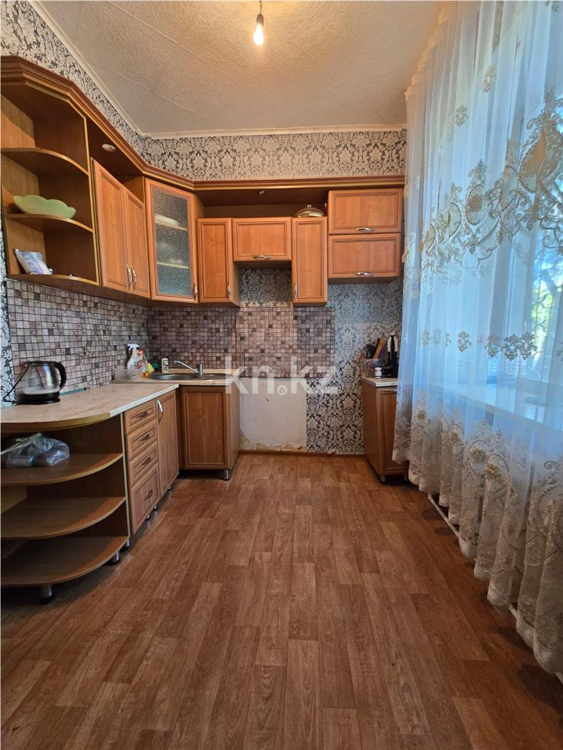 Продажа 4-комнатной квартиры, 86 м², ул. Абая в Темиртау - фото 4