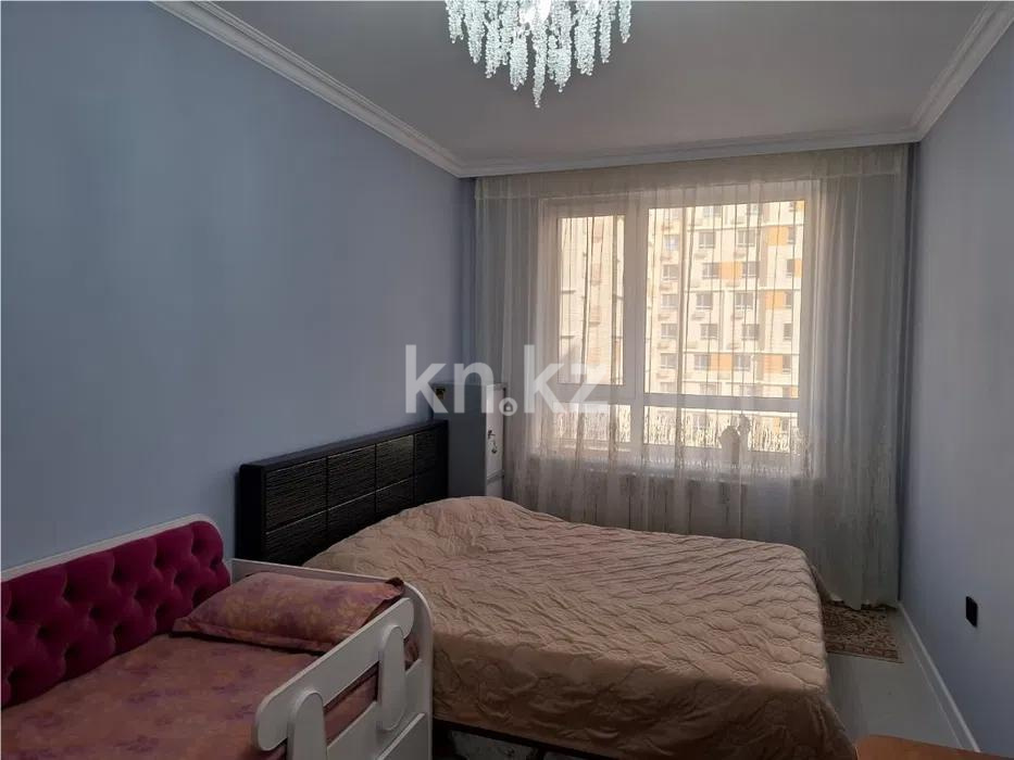 Продажа 2-комнатной квартиры, 55 м², ул. Утепова, дом  31 в Алматы - фото 2