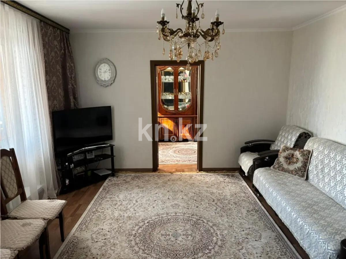 Продажа 4-комнатной квартиры, 78 м² в Караганде