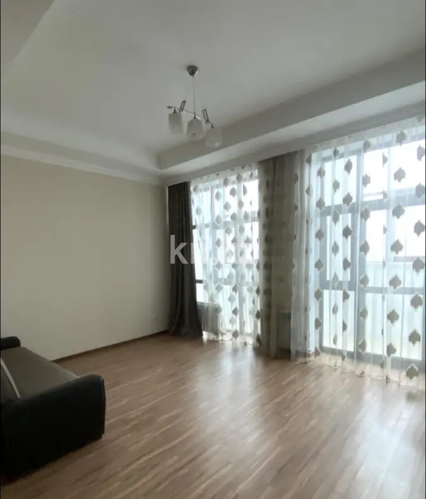 Аренда 4-комнатной квартиры, 180 м², пр. Мангилик Ел, дом  28 в Астане - фото 10