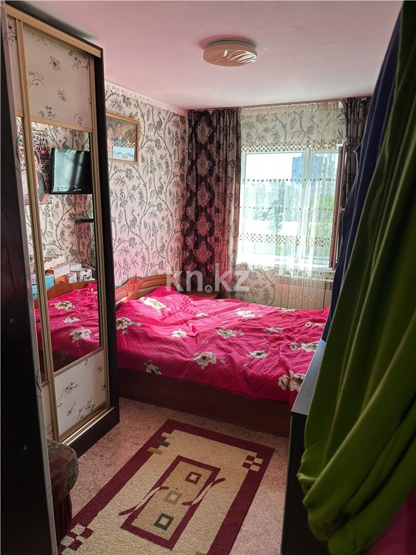 Продажа 4-комнатной квартиры, 63 м² в Караганде - фото 4