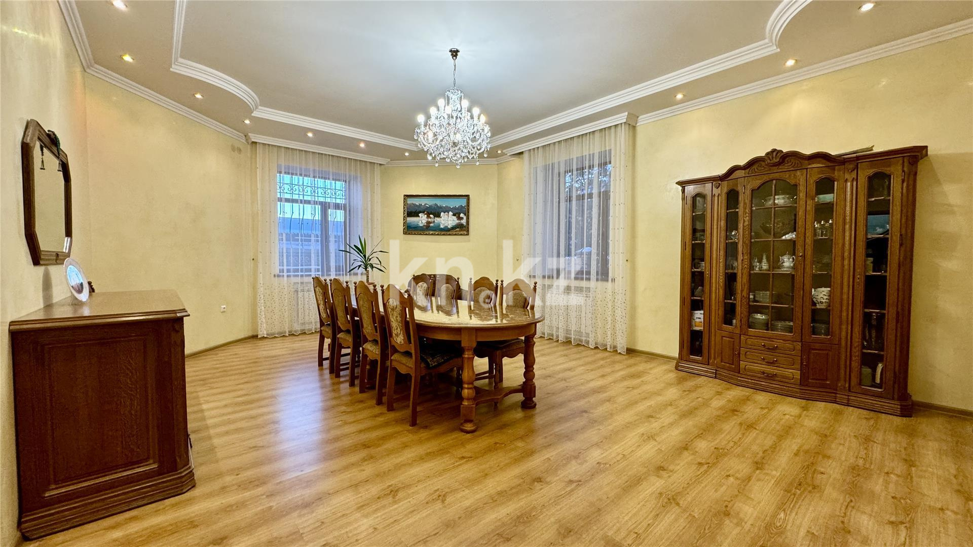 Продажа 6-комнатного дома, 391 м², ул. Ермекова, дом  91/7 в Караганде - фото 5