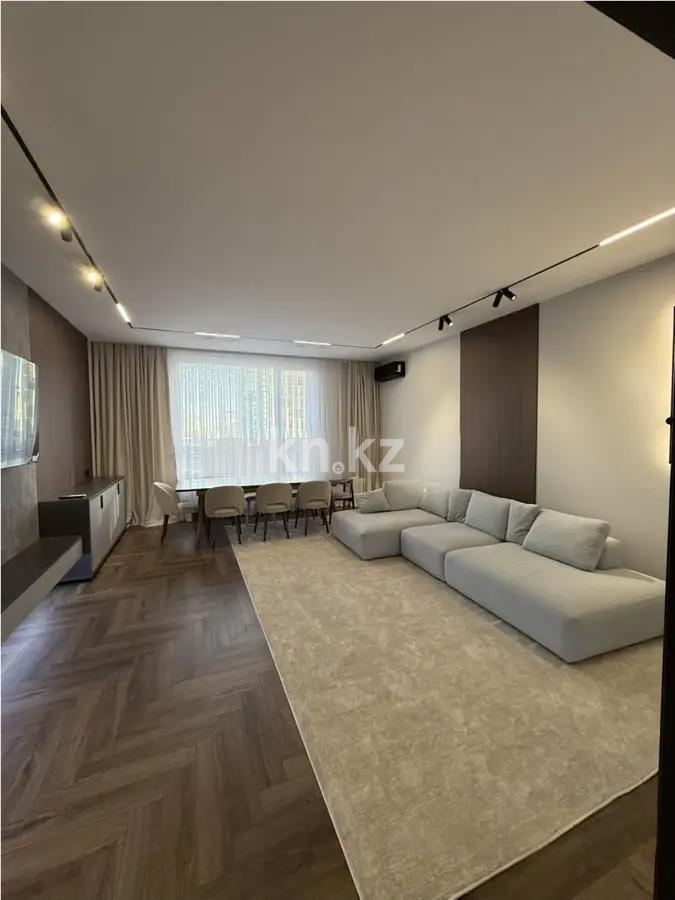 Продажа 4-комнатной квартиры, 140 м², ул. Е-899, дом  1/1 в Астане