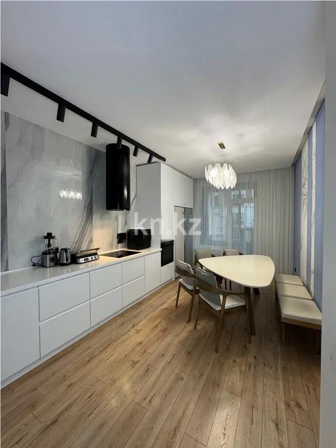 Продажа 5-комнатной квартиры, 220 м², пр. Туран, дом  3/2 в Астане - фото 5