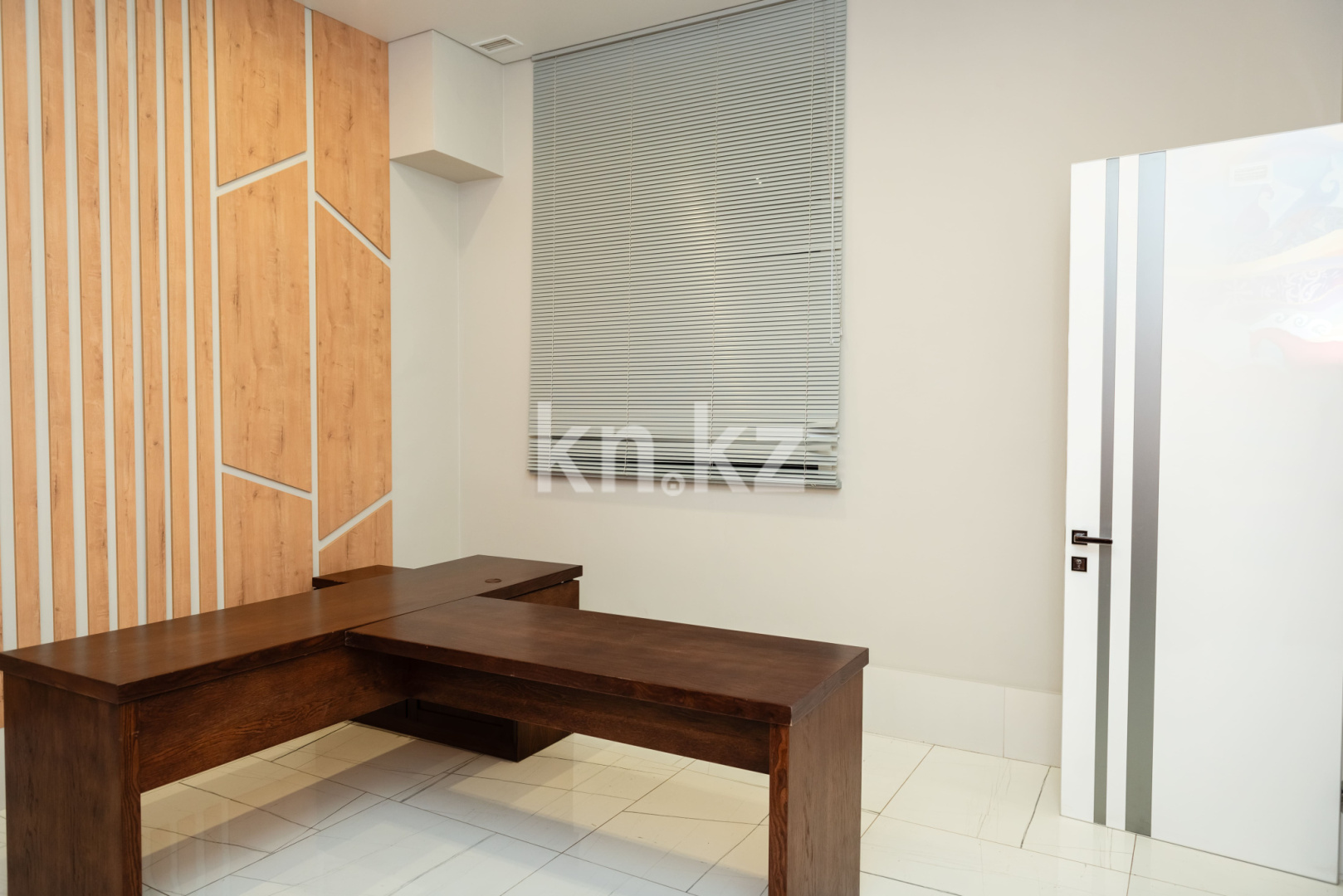 Продажа , 300 м², ул. Муканова, дом  53 в Караганде - фото 2