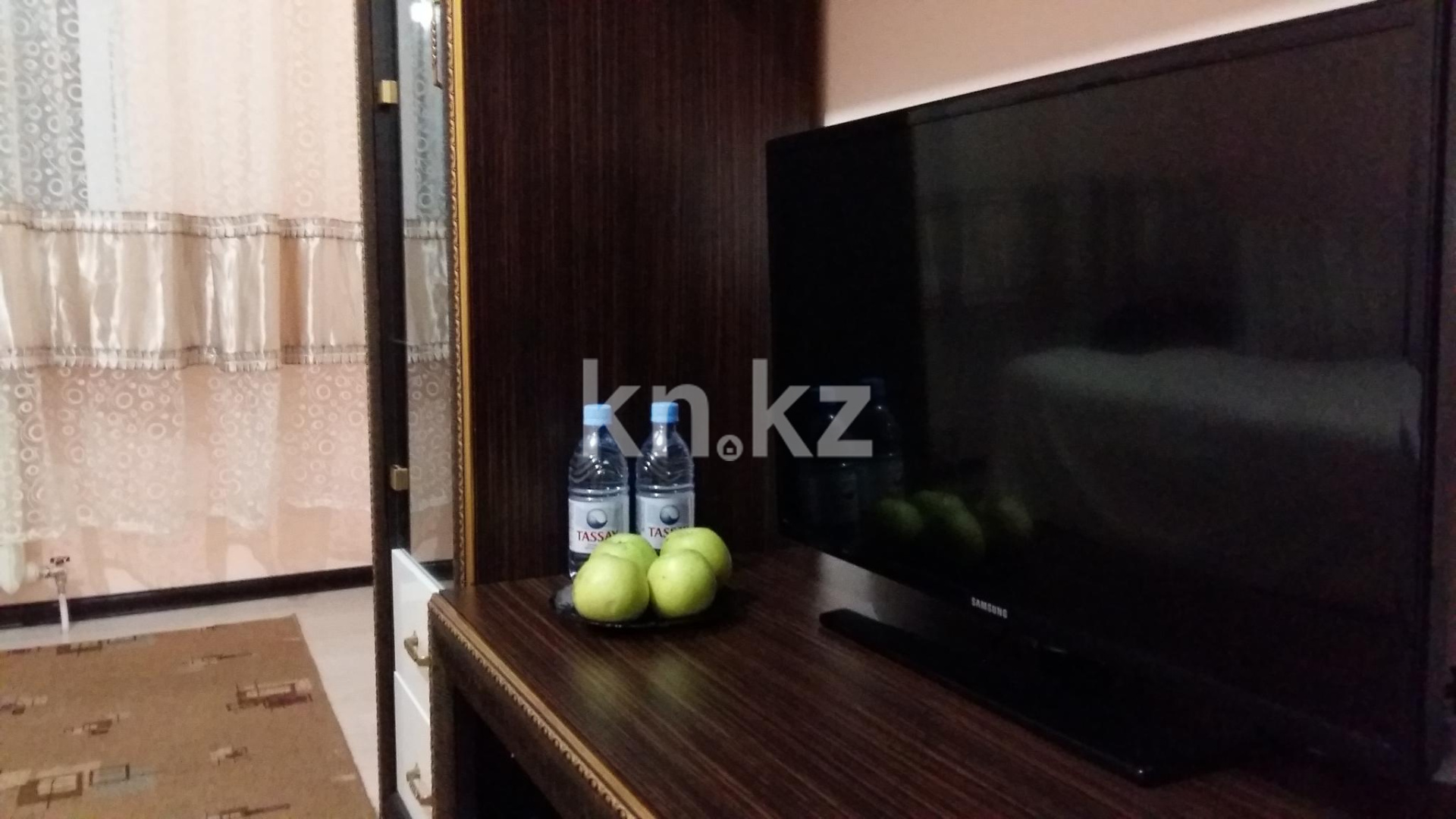 Аренда 1-комнатной квартиры посуточно, 45 м², ул. Сауран, дом  3/1 в Астане - фото 4