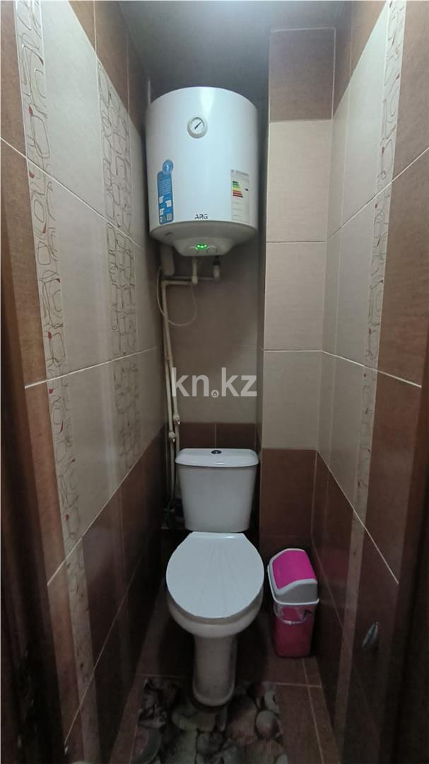 Продажа 3-комнатной квартиры, 63 м², ул. Язева в Караганде - фото 12