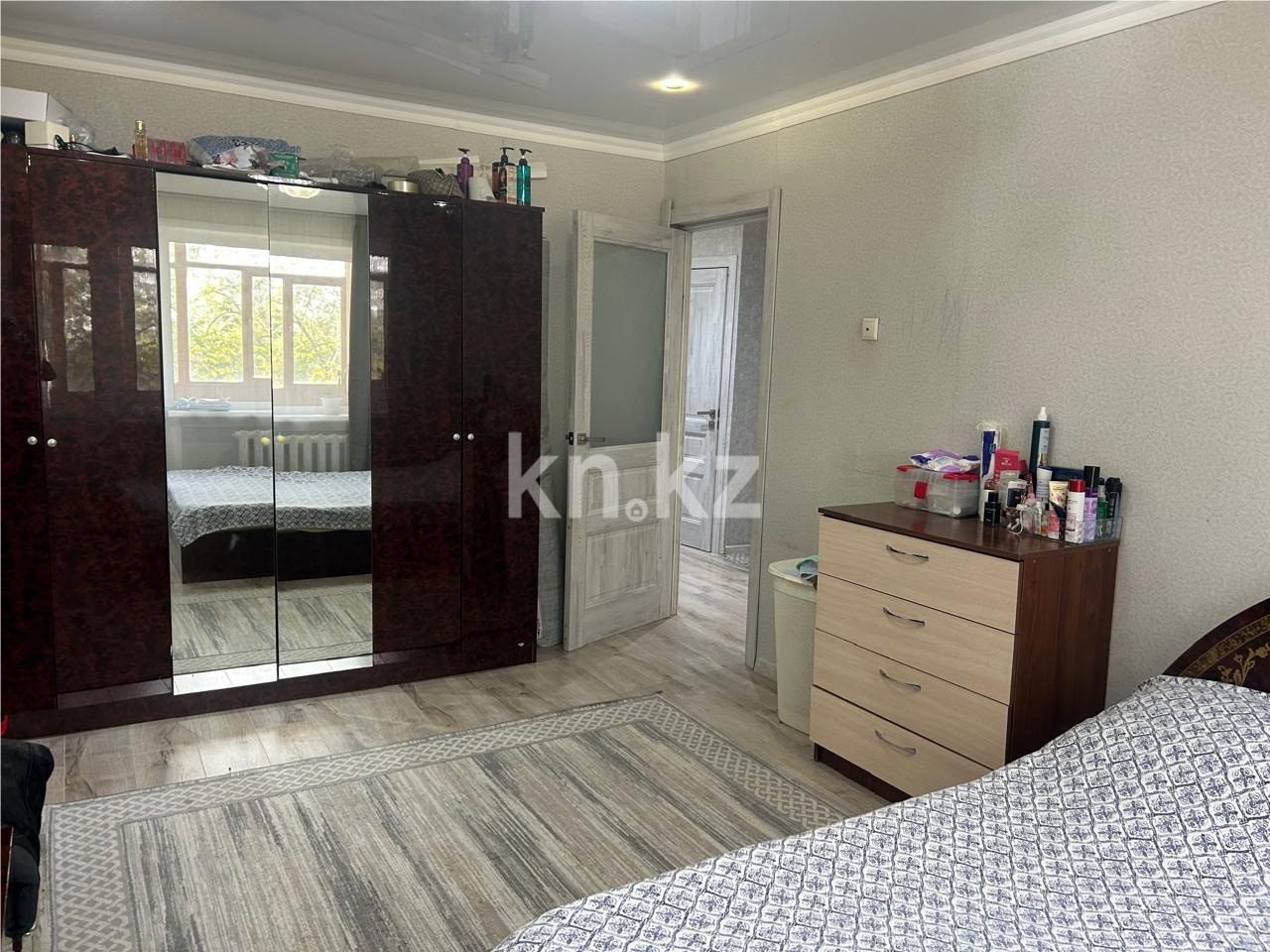 Продажа 3-комнатной квартиры, 63 м², 16 мкр. в Караганде - фото 3