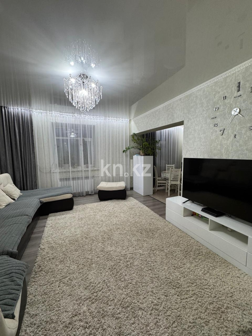 Продажа 3-комнатной квартиры, 82.3 м², ул. Жакенова в Сарани