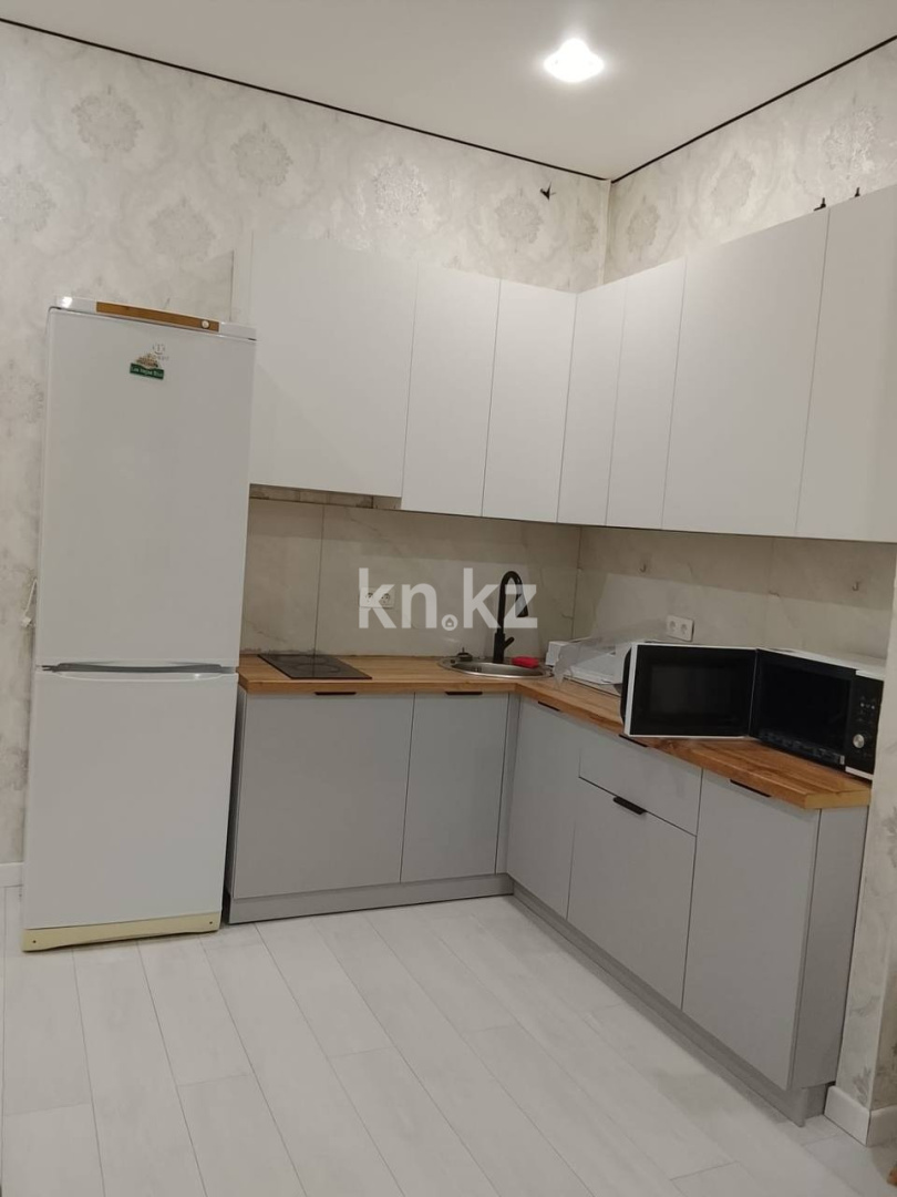 Аренда 2-комнатной квартиры, 46 м² в Астане