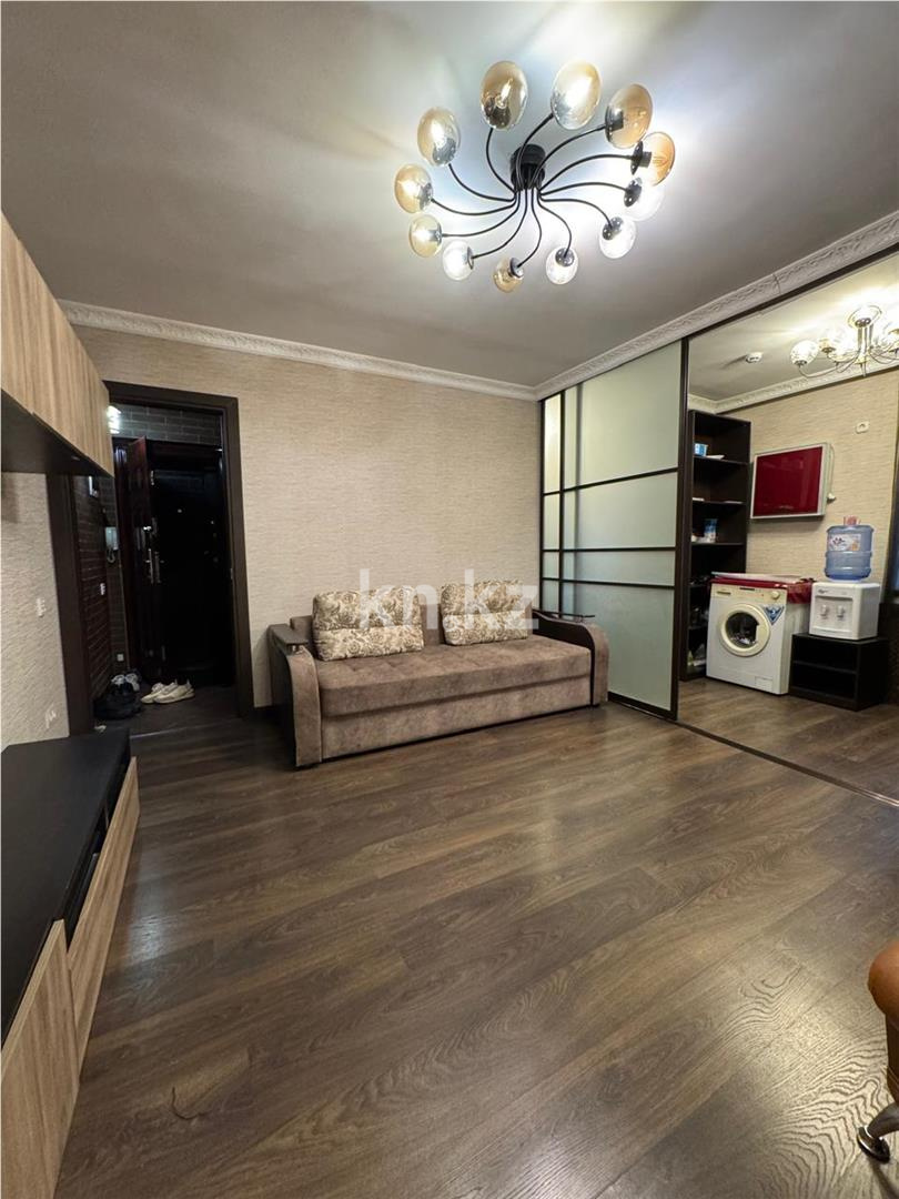 Продажа 2-комнатной квартиры, 46 м², пр. Н. Абдирова в Караганде - фото 5