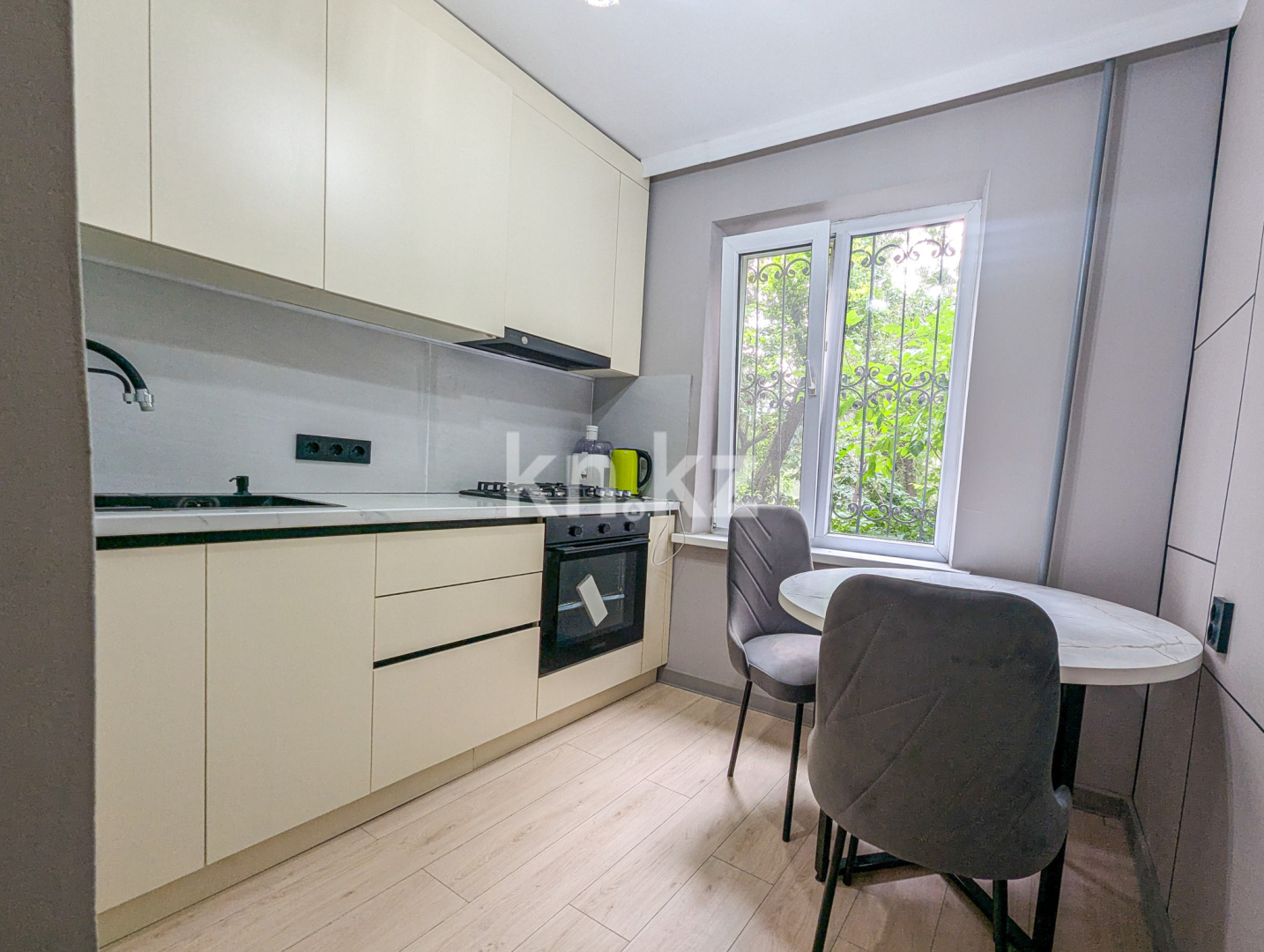 Продажа 2-комнатной квартиры, 42.4 м² в Алматы