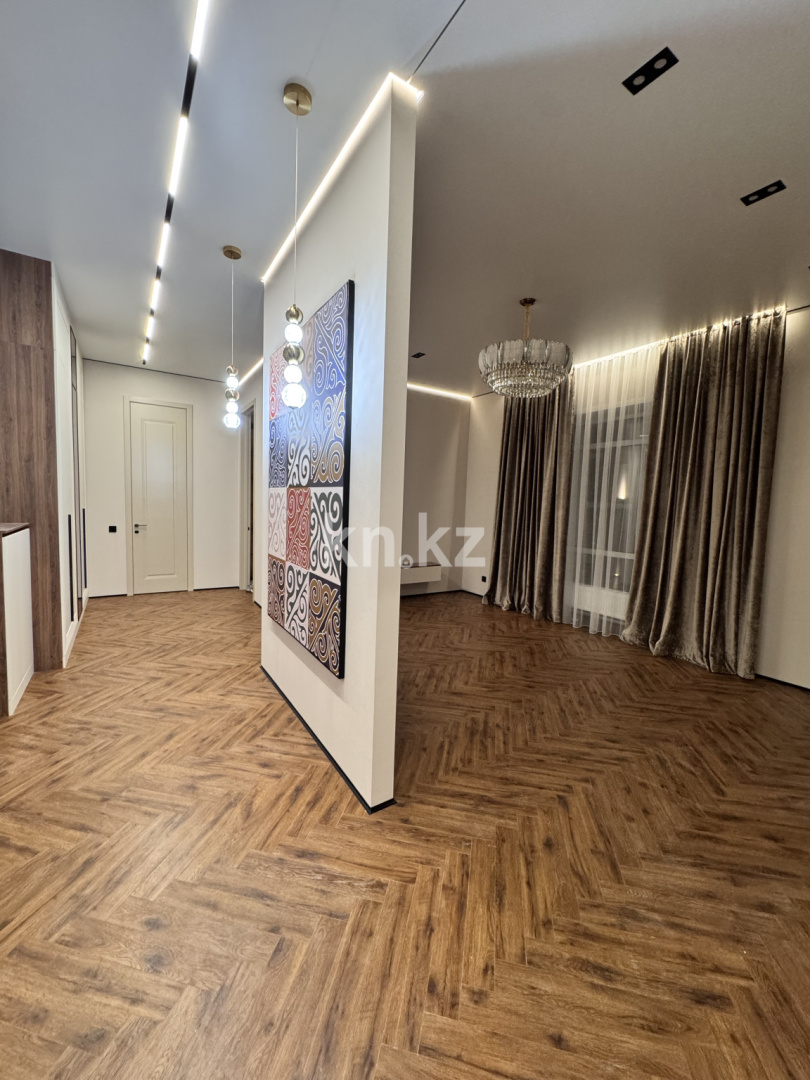 Продажа 2-комнатной квартиры, 70.2 м², ул. Жошы хана, дом  16/1 в Астане - фото 12