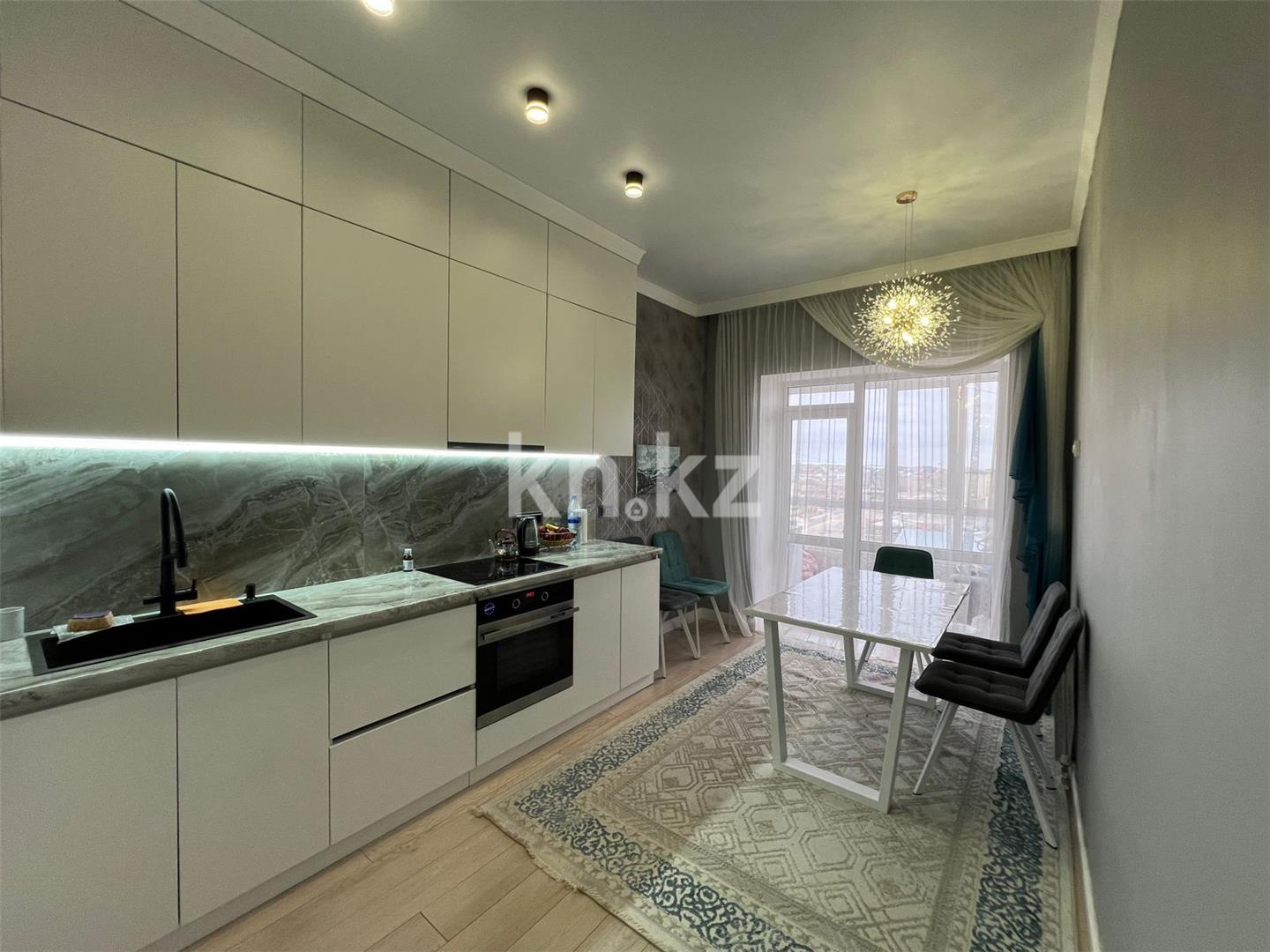 Продажа 4-комнатной квартиры, 111 м², ул. Муканова, дом  53/8 в Караганде - фото 18