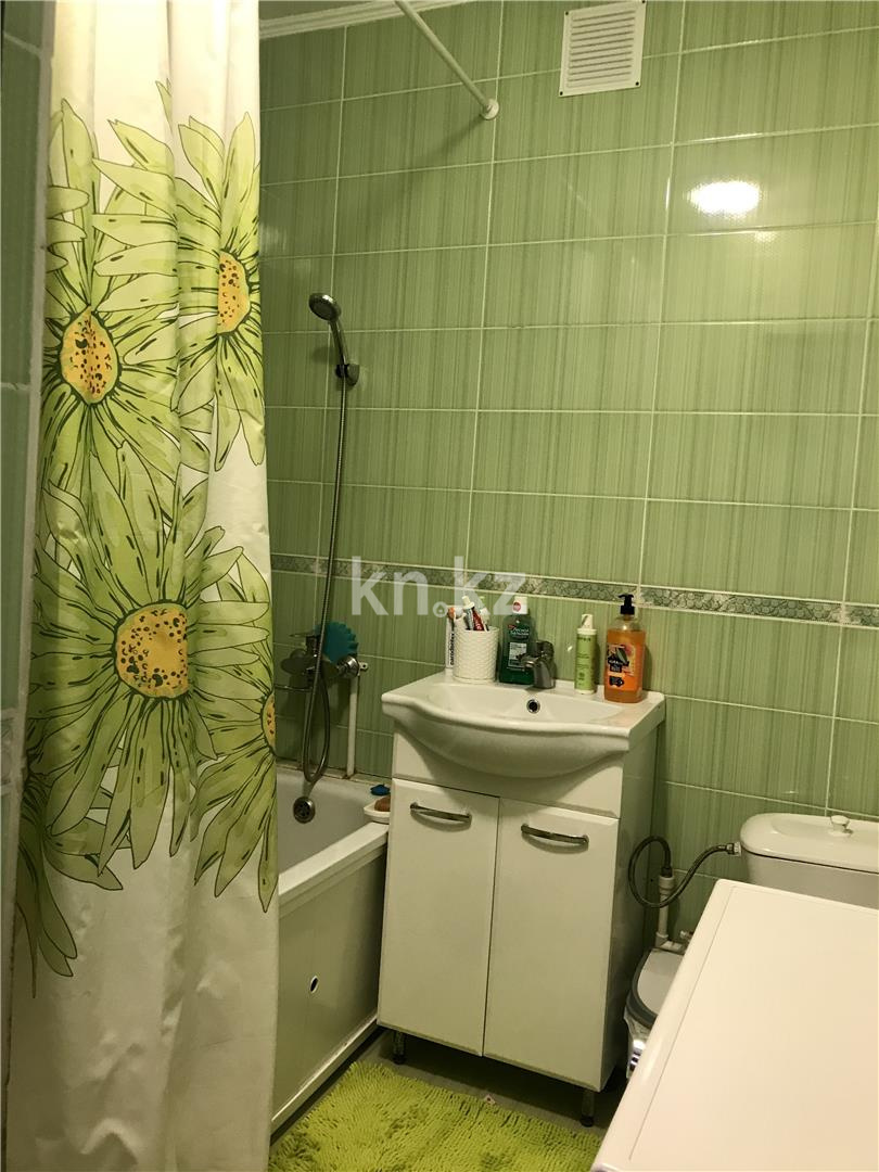 Продажа 2-комнатной квартиры, 49 м², пр. Бухар-жырау, дом  96 в Караганде - фото 19