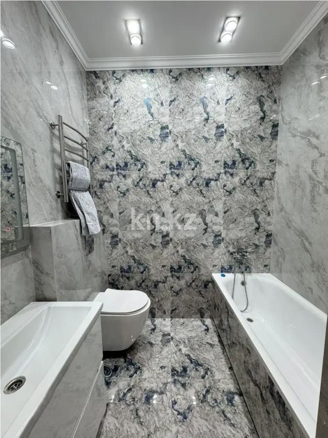 Продажа 2-комнатной квартиры, 50.2 м², ул. Розыбакиева, дом  237/1 в Алматы - фото 3