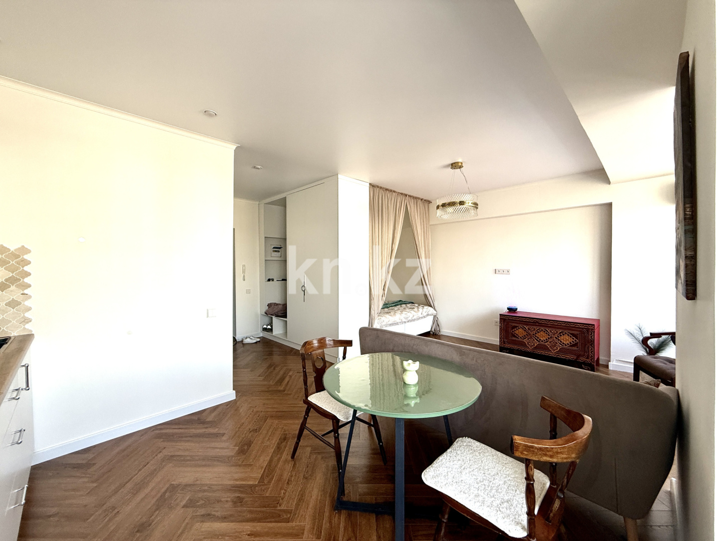 Продажа 1-комнатной квартиры, 36.5 м² в Алматы - фото 4