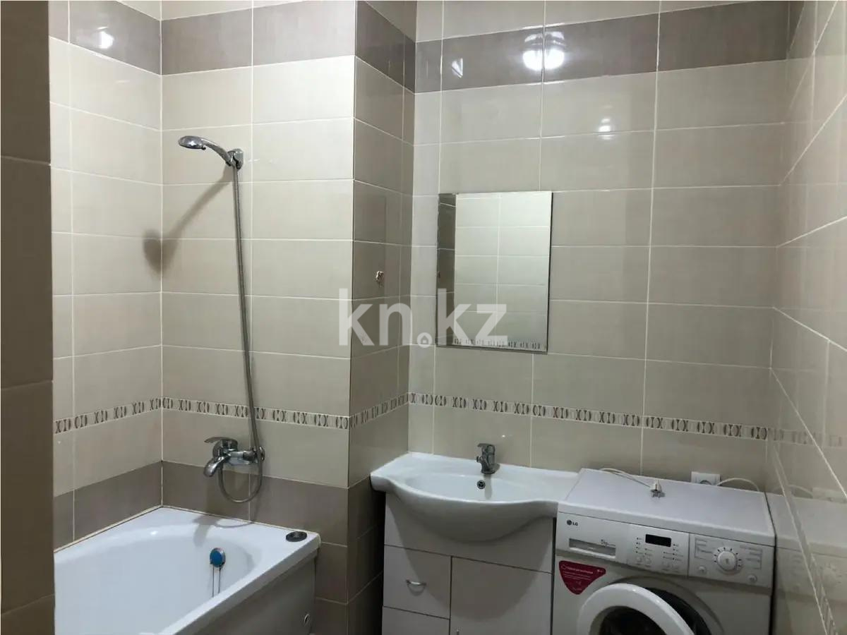 Продажа 1-комнатной квартиры, 40 м², ул. Есенова, дом  160/3 в Алматы - фото 3