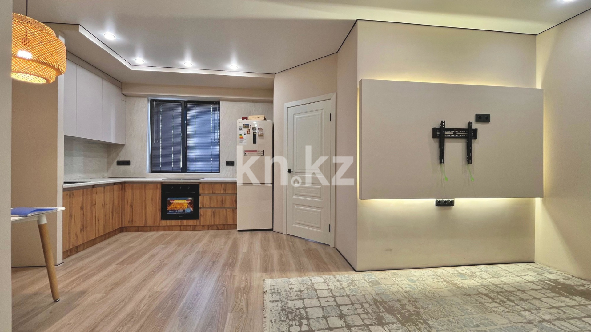 Продажа 2-комнатной квартиры, 45.7 м² в Алматы - фото 9