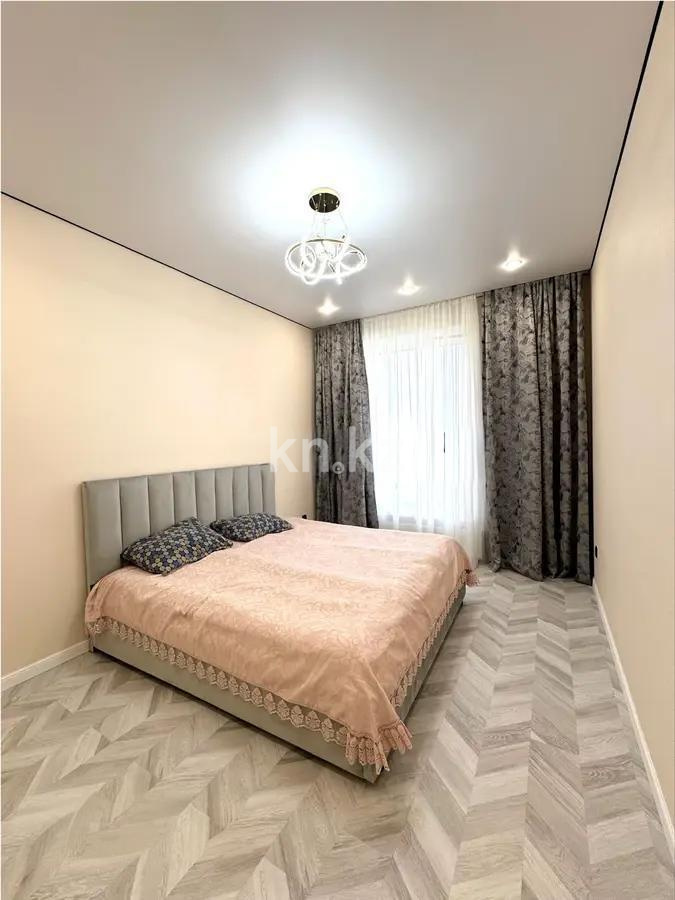 Продажа 4-комнатной квартиры, 122 м², пр. Аль-Фараби, дом  7/2 в Астане - фото 3