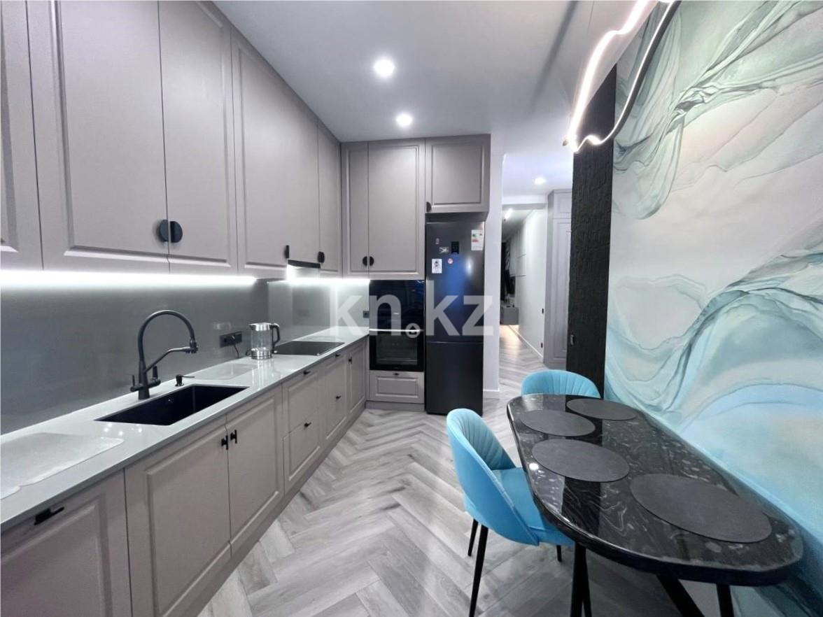 Продажа 2-комнатной квартиры, 73 м², ул. Момышулы в Караганде - фото 38