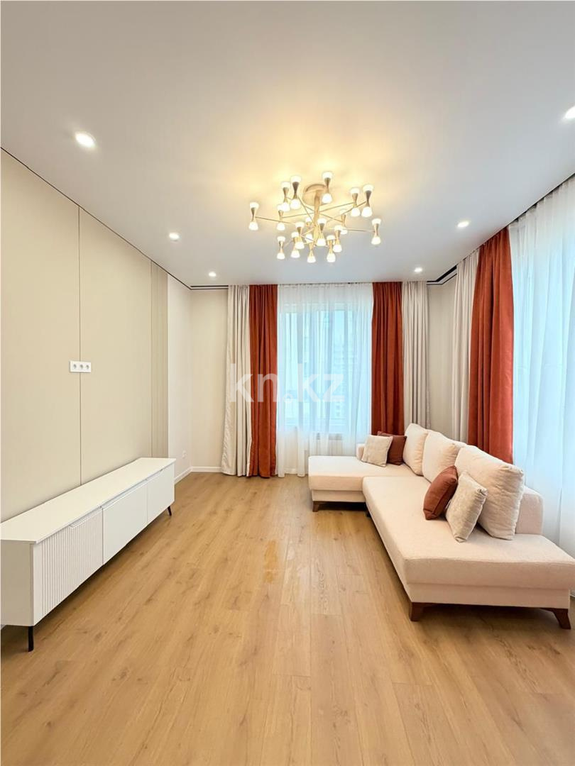 Продажа 2-комнатной квартиры, 64 м² в Караганде