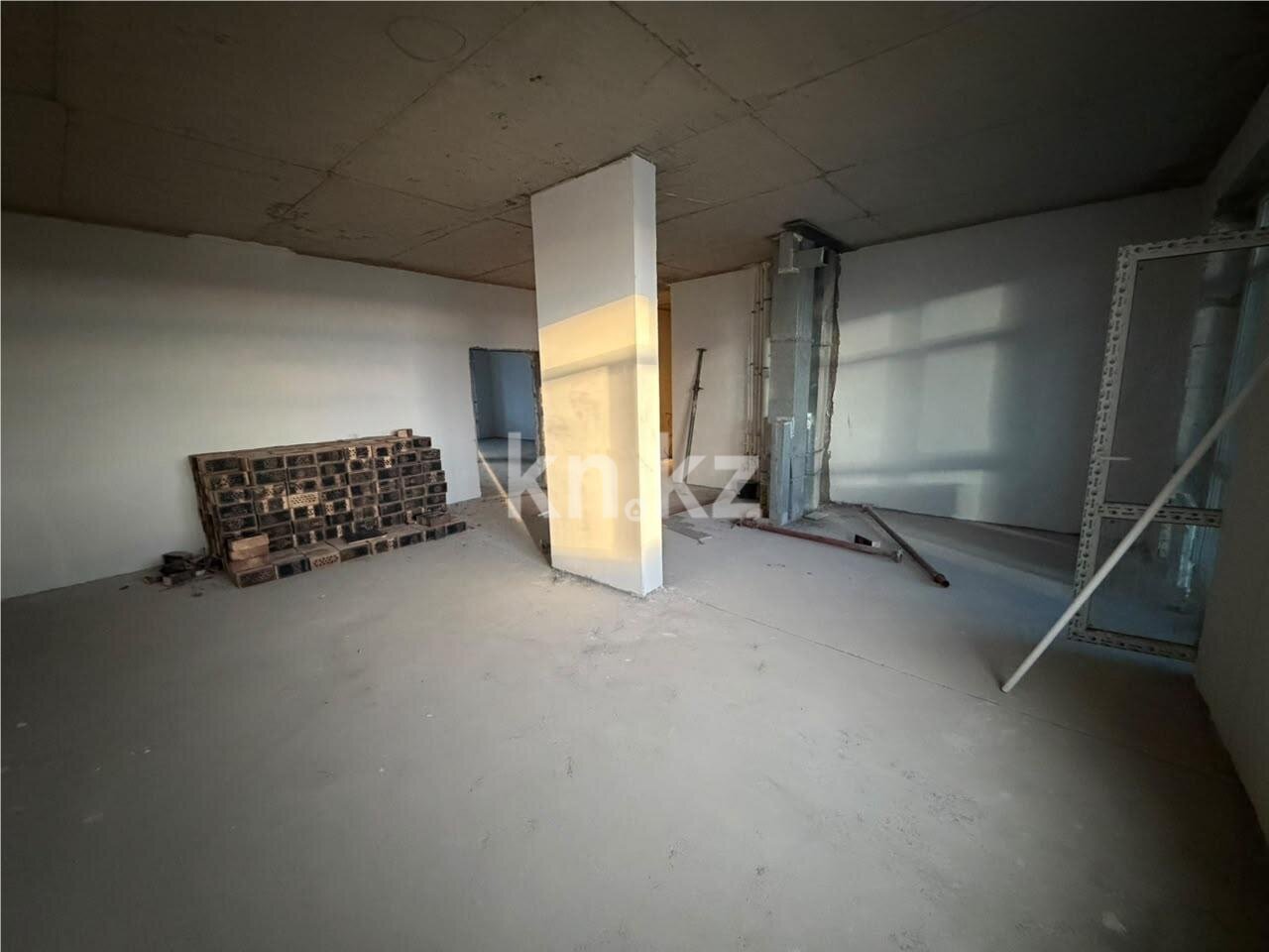 Продажа 4-комнатной квартиры, 127 м² в Караганде