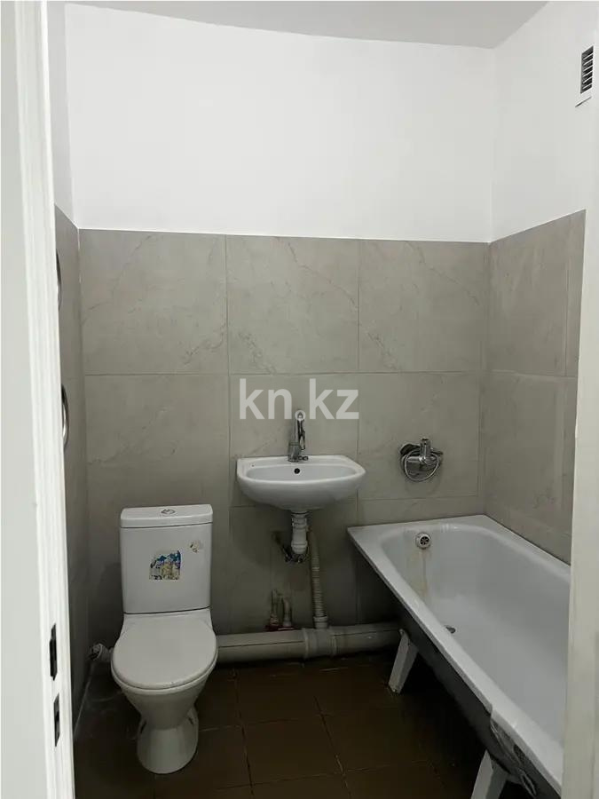 Продажа 1-комнатной квартиры, 40 м² в Алматы - фото 3