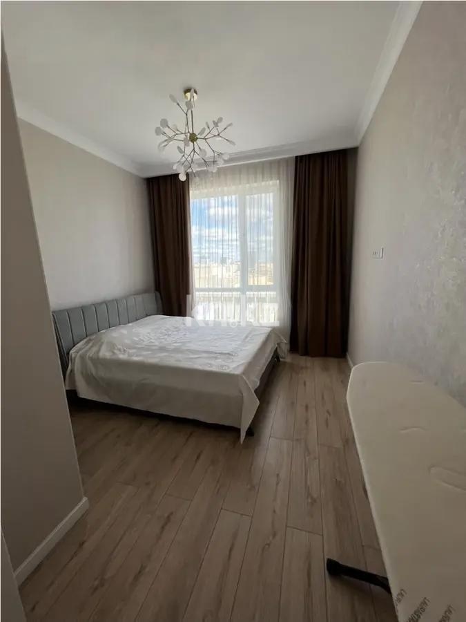Продажа 2-комнатной квартиры, 67.4 м² в Астане - фото 2