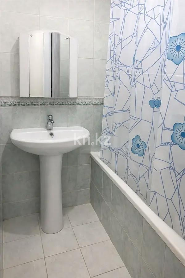 Продажа 3-комнатной квартиры, 61 м² в Алматы - фото 4