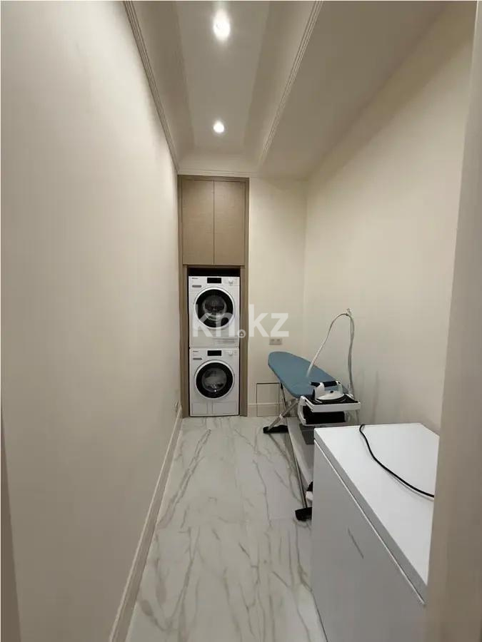 Продажа 4-комнатной квартиры, 214 м², ул. Нажимеденова, дом  2 в Астане - фото 6