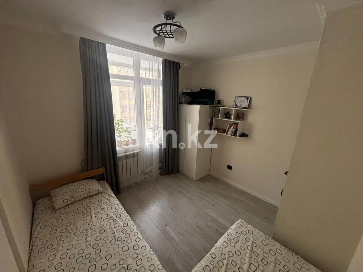 Продажа 5-комнатной квартиры, 92.5 м² в Астане - фото 2