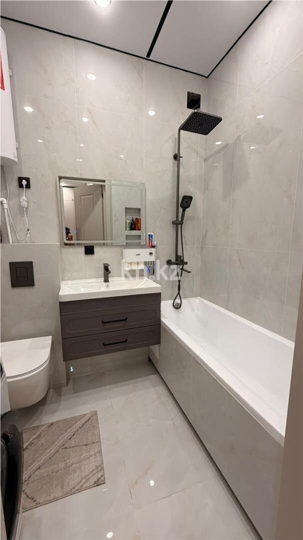 Продажа 1-комнатной квартиры, 40 м² в Караганде - фото 10